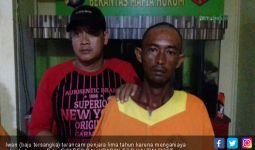 Tusuk Selingkuhan, Begitu Ditangkap Polisi Telepon Istri - JPNN.com