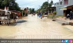 Banjir, Ratusan Rumah Terendam di Asahan - JPNN.com