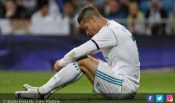 Frustrasi, Cristiano Ronaldo Uring-Uringan - JPNN.com