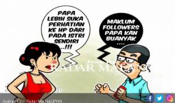 Tak Pernah Diajak Hohohihi, Istri Pilih Hidup Sendiri - JPNN.com