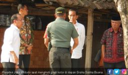 Jokowi Pantau Gladi Kotor Nikahan Anaknya di Pinggir Jalan - JPNN.com