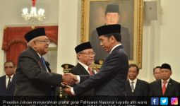 Empat Tokoh Dianugerahi Gelar Pahlawan Nasional - JPNN.com