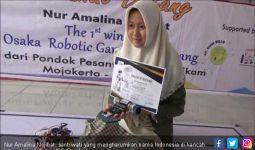 Biki Bangga, Santriwati Ini Juarai Lomba Robotika di Jepang - JPNN.com