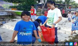 Komunitas Kappan Bersihkan Pantai Derawan Tiap Pekan - JPNN.com