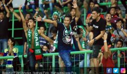 Terhukum, Suporter PSMS Medan Kok Boleh Masuk Stadion? - JPNN.com