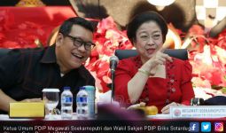 Anak Buah Bu Mega Harapkan Golkar Bisa Ajak PD Usung Jokowi - JPNN.com
