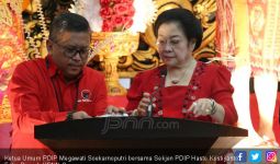 Pray for Sulteng, PDIP Instruksikan Kader Bergotong Royong - JPNN.com