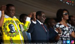 Lepas dari Mugabe, Masuk ke Mulut Buaya - JPNN.com