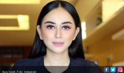 Aura Kasih Tak Trauma Dengan Pria Bule Setelah Resmi Bercerai dari Eryck Amaral - JPNN.com