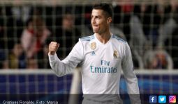 Cetak Dua Gol, Cristiano Ronaldo Lewati Rekor Lionel Messi - JPNN.com