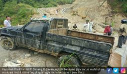 Mobil Terguling di Humbahas, Remaja 14 Tahun Meregang Nyawa - JPNN.com
