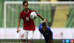 Pilih Bertahan, Rezaldi Tolak Tawaran Klub Asal Malaysia - JPNN.com