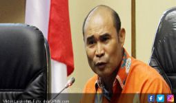 Rudi Kabunang Nilai Gubernur NTT Viktor Laiskodat Arogan, Pantas Dituntut - JPNN.com