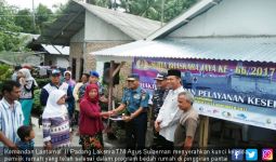 TNI AL Bantu Nelayan Lewat Program Bedah Rumah - JPNN.com