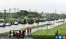 Banjir, Jalur Kereta Vital di Jatim Terpaksa Tutup - JPNN.com