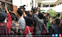 Praperadilan Setya Novanto jadi Bahan Tugas Kuliah - JPNN.com