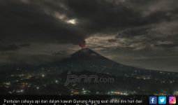 PVMBG Fokus Pantau Gunung Agung, Cuek Disebut Hoaks - JPNN.com