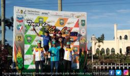 Tiga Pembalap Indonesia Rajai Etape Kedua Tour de Siak 2017 - JPNN.com