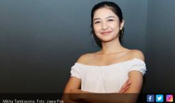 Mikha Tambayong Tak Mau Lupakan Pendidikan - JPNN.com