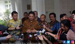 Airlangga Tak Masalah Bersaing dengan Idrus dan Titiek - JPNN.com