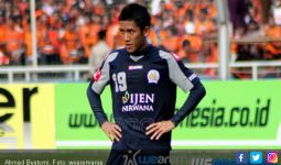 Setelah 9 Tahun, Ahmad Bustomi Hengkang dari Arema FC - JPNN.com