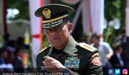 Besok Gatot Nurmantyo Datangi Istana demi Anugerah dari Presiden Jokowi - JPNN.com