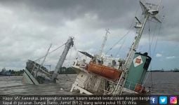 Benturan dengan Bangkai Kapal, MV Keneukai Tenggelam - JPNN.com