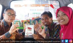 Zulkifli Hasan Berterima Kasih pada Sopir Angkot - JPNN.com