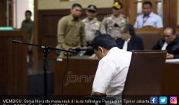Novanto Tetap Membisu, Hakim Perintahkan JPU Baca Dakwaan - JPNN.com