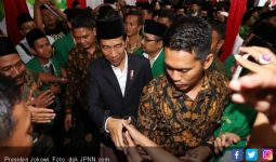 Cari Solusi Pelarangan Cantrang, Jokowi Temui Nelayan - JPNN.com