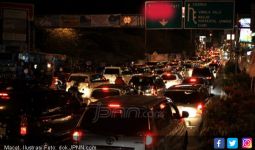 Malam ini, 86 Ribu Kendaraan Diprediksi Tinggalkan Jakarta - JPNN.com