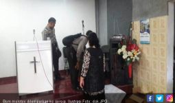 Gereja Dilempar Bom Molotov, Warga Tidak Takut - JPNN.com