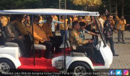 Ribuan Warga Sambut Presiden dan Oso di HUT Hanura - JPNN.com