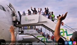 Calon Jemaah Umrah yang Sudah Terbang ke Saudi Harus Pulang Lagi - JPNN.com