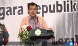 Pak JK Kecam Aksi Pembakaran Mimbar Masjid Raya Makassar - JPNN.com