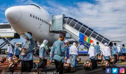 Seorang Jemaah Indonesia Meninggal di Atas Pesawat - JPNN.com