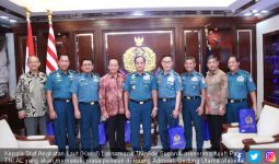 Jelang Pensiun, Tujuh Pati TNI AL Bertemu Kasal - JPNN.com