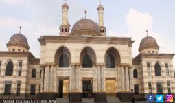 Kang Uu: Tak Ada Aturan Baku Tentang Bentuk Masjid - JPNN.com