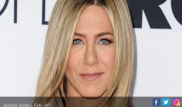 Oooh, Ini Alasan Jennifer Aniston Ceraikan Suaminya - JPNN.com