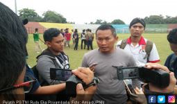 Pelatih PS TNI Kecewa dengan Performa Pemain Asing - JPNN.com