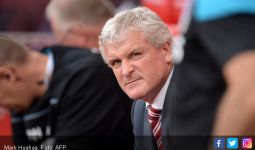 Stoke City Pecat Mark Hughes - JPNN.com