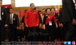 Megawati Soekarnoputri: Kalau Mau Tempur Ayo Bersikap Jantan - JPNN.com