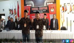 Daftar ke KPU, Calon Wali Kota Malang Lupa Bawa KTP - JPNN.com