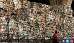 Tiongkok Stop Impor Sampah, Pengekspor Lirik Indonesia - JPNN.com