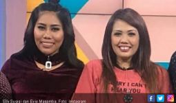 Ely Sugigi dan Evie Masamba Dibilang Kembar, Cantik Mana? - JPNN.com