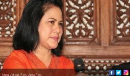 Iriana Jokowi Mendadak Minta Difoto - JPNN.com