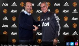 Kontrak Baru! MU Ikat Jose Mourinho Sampai 2020, Bisa Lebih - JPNN.com