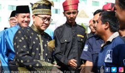 Majelis Adat Riau Gelar Upacara Untuk Zulhasan - JPNN.com