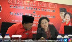 Komarudin Watubun: SBY Peragu, Jangan Bawa Nama Bu Mega - JPNN.com