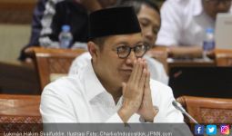 Lukman Hakim Syaifuddin Pingsan saat Liburan di Derawan - JPNN.com